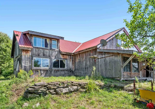 Photo 1 of Single family home for sale at 31 Thistle Hill Rd, Cabot, VT 05647 | MLS# 5104811 | Listing updated on 2026-09-11