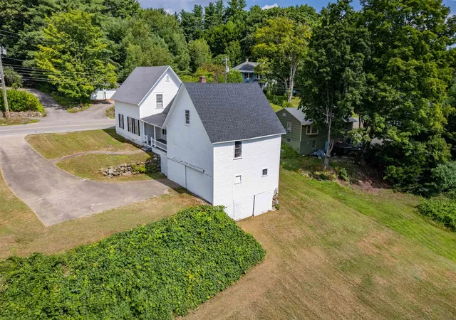 4th image of 110 Summer St, Bristol, NH 03222 | MLS# 5104822