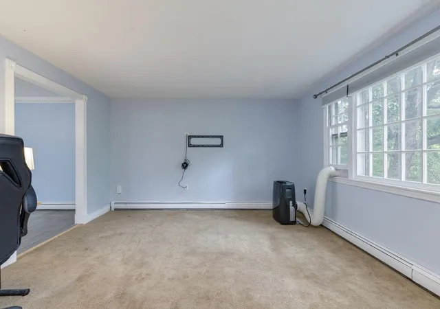 Photo 3 of Single family home for sale at 12 Ash St, Londonderry, NH 03053 | MLS# 5104825 | Listing updated on 2026-09-14