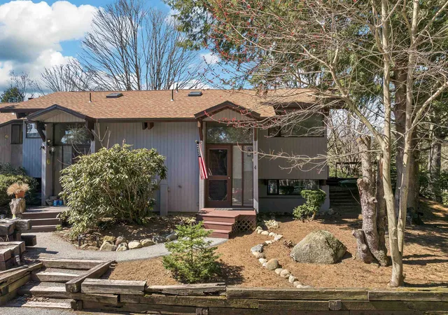 2nd image of 7 Sundance Rd #4, North Woodstock, NH 03262 | MLS# 5104834