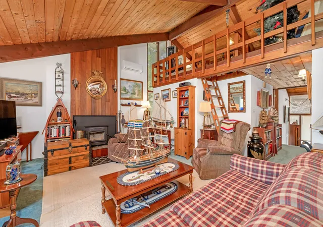 4th image of 7 Sundance Rd #4, North Woodstock, NH 03262 | MLS# 5104834