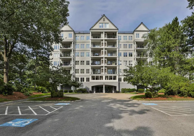 1st image of 10 Mt Laurels Dr #104, Nashua, NH 03062 | MLS# 5104841
