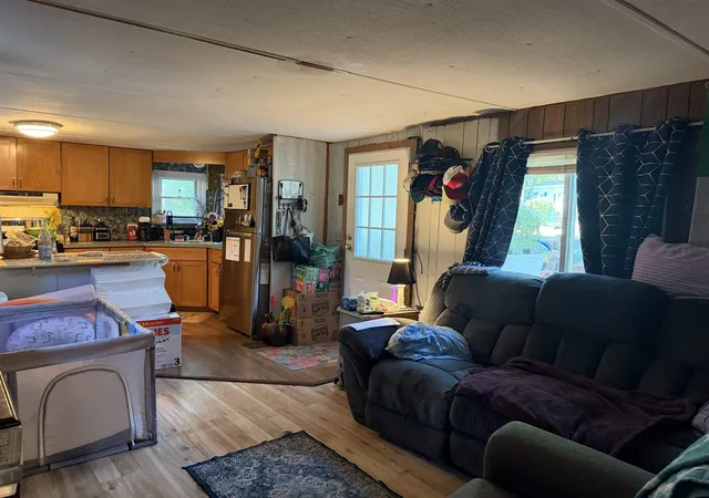 Photo 3 of Manufactured home for sale at 5 Hemlock Haven Rd, Hampton, NH 03842 | MLS# 5104851 | Listing updated on 2026-09-14