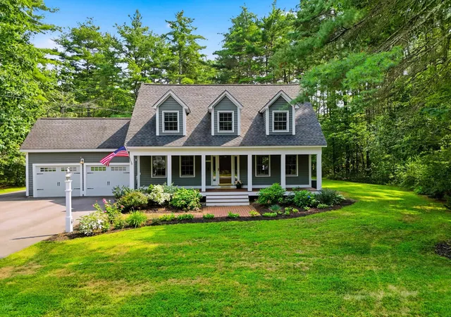 3rd image of 107 Talent Rd, Litchfield, NH 03052 | MLS# 5104852