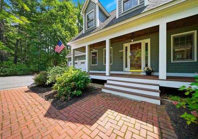 4th image of 107 Talent Rd, Litchfield, NH 03052 | MLS# 5104852