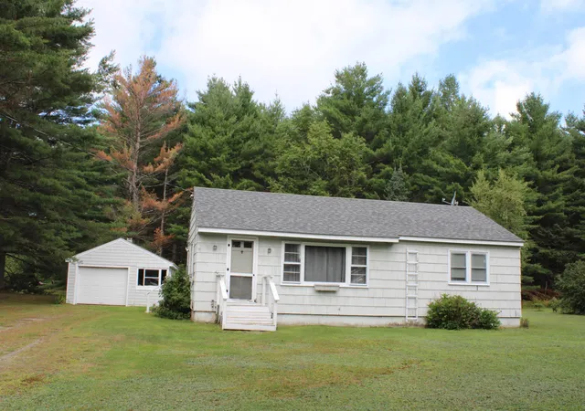 2nd image of 189 Parker Rd, Carroll, NH 03598 | MLS# 5104854