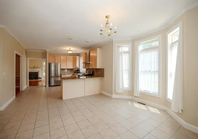 Photo 4 of Single family home for sale at 89 Seaverns Bridge Rd, Amherst, NH 03031 | MLS# 5104868 | Listing updated on 2026-09-09