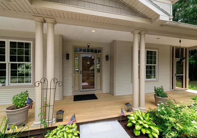 Photo 4 of Single family home for sale at 3-5 Edgewater Ter, Milton, VT 05468 | MLS# 5104871 | Listing updated on 2026-10-04