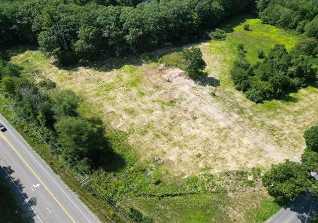 2nd image of 316 South Rd, Brentwood, NH 03833 | MLS# 5104874