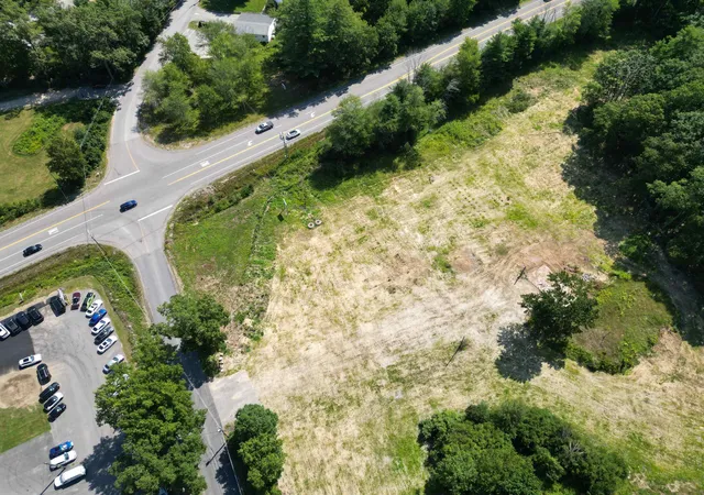 3rd image of 316 South Rd, Brentwood, NH 03833 | MLS# 5104874