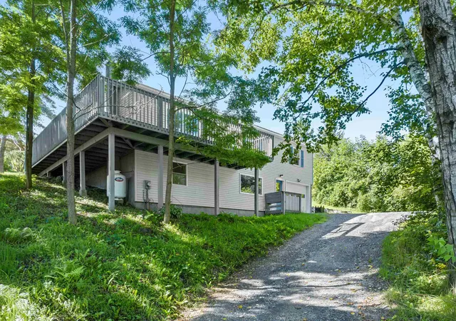 Photo 1 of Single family home for sale at 7 Silver Cir, Barre, VT 05641 | MLS# 5104893 | Listing updated on 2026-09-04