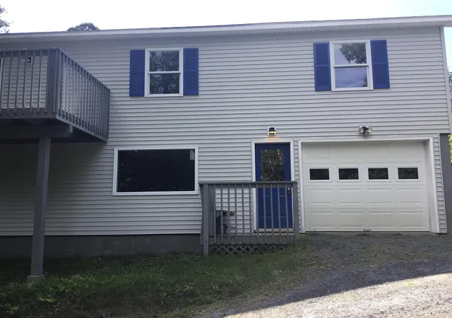 Photo 2 of Single family home for sale at 7 Silver Cir, Barre, VT 05641 | MLS# 5104893 | Listing updated on 2026-09-04