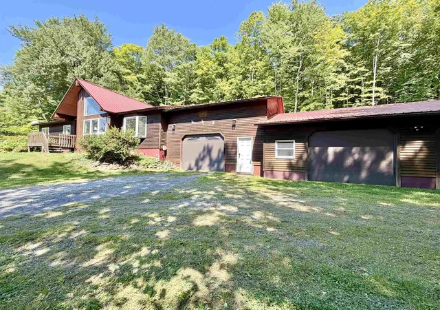 Photo 3 of Single family home for sale at 268 Mayotte Rd, Fletcher, VT 05444 | MLS# 5104907 | Listing updated on 2026-08-13