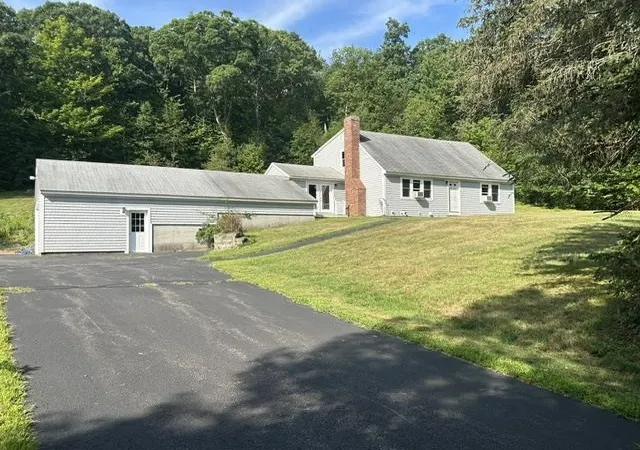 1st image of 26 Bunker Hill Ave, Stratham, NH 03885 | MLS# 5104911
