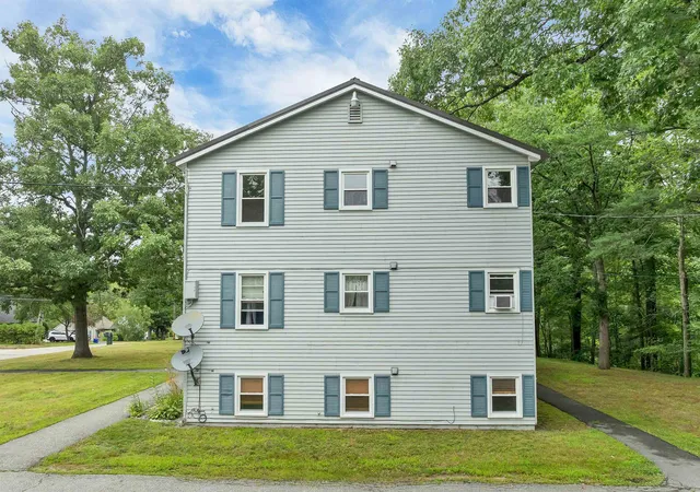 30th image of 94 Maple St #B, Somersworth, NH 03878 | MLS# 5104912
