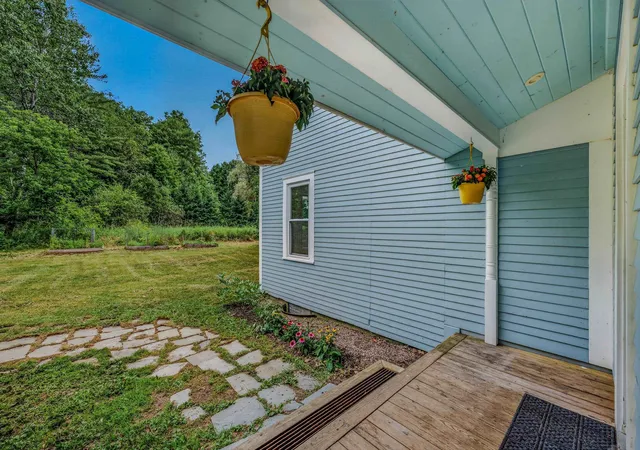 4th image of 181 Maple St, Littleton, NH 03561 | MLS# 5104914