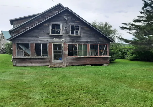 3rd image of 605 Hill Rd, Pittsburg, NH 03592 | MLS# 5104924