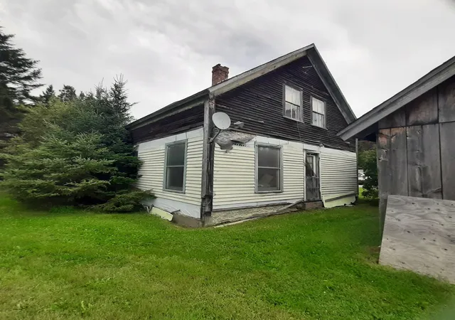5th image of 605 Hill Rd, Pittsburg, NH 03592 | MLS# 5104924