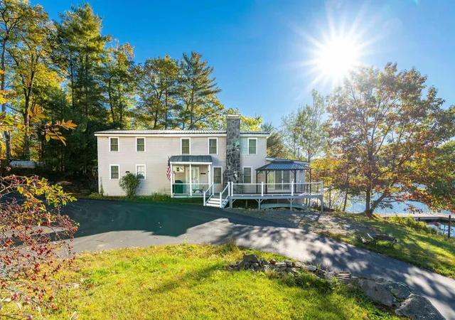 2nd image of 10 Hummingbird Ln, Bath, NH 03740 | MLS# 5104951