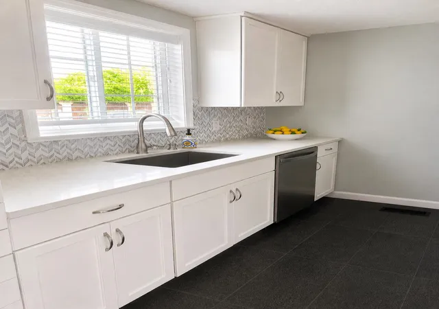 Photo 4 of Townhouse for sale at 45 Bridle Path, Dover, NH 03820 | MLS# 5104961 | Listing updated on 2026-10-09