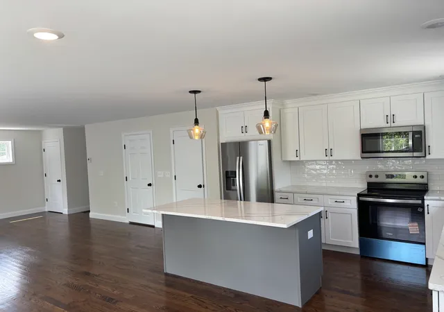 Photo 3 of Single family home for sale at 111 Sewalls Falls Rd, Concord, NH 03301 | MLS# 5104965 | Listing updated on 2026-10-09