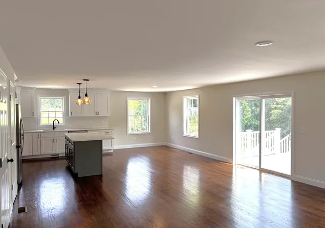Photo 4 of Single family home for sale at 111 Sewalls Falls Rd, Concord, NH 03301 | MLS# 5104965 | Listing updated on 2026-10-09