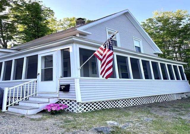 Photo 1 of Single family home for sale at 13 High St, Groveton, NH 03582 | MLS# 5104980 | Listing updated on 2026-08-18