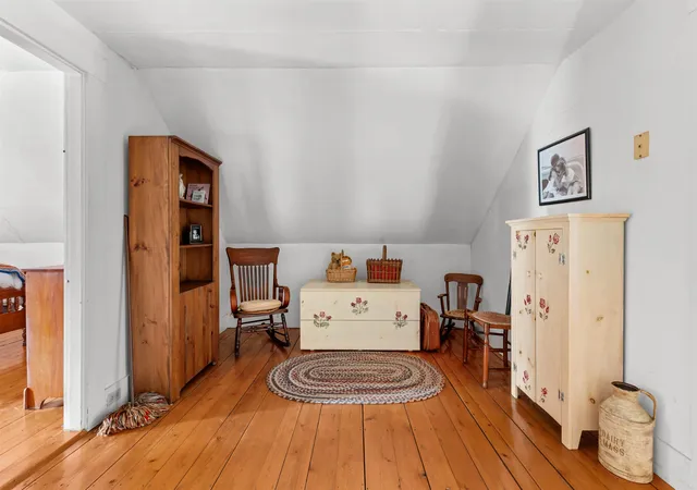 Photo 3 of Single family home for sale at 105 Porter Rd, Brownfield, ME 04010 | MLS# 5105001 | Listing updated on 2026-09-18