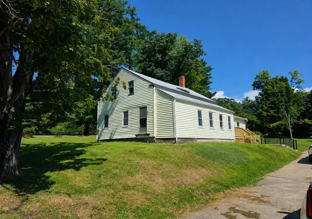 1st image of 209 Sixth St, Dover, NH 03820 | MLS# 5105002
