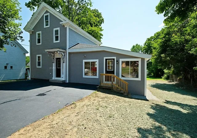 1st image of 8 Courtland St, Farmington, NH 03835 | MLS# 5105023