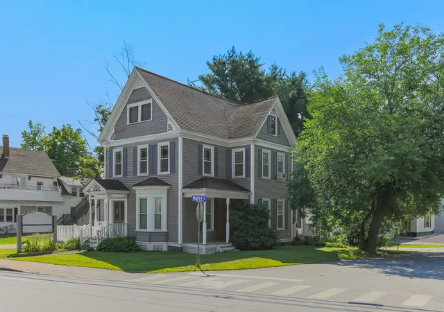1st image of 195 S Main St, Newmarket, NH 03857 | MLS# 5105040