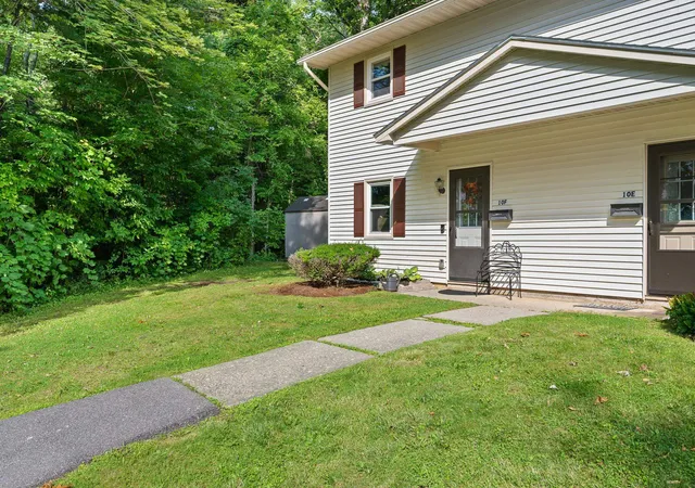 Photo 2 of Sale Pending at 86 Pinecrest Dr #10F, Essex Junction, VT 05452 | MLS# 5105042 | Listing updated on 2026-08-21