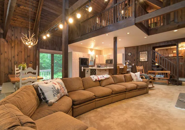 Photo 3 of Single family home for sale at 220 Ellison Loop Rd, Ludlow, VT 05149 | MLS# 5105045 | Listing updated on 2026-09-28