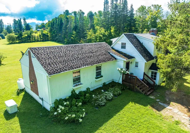 2nd image of 635 Hadley Rd, Sugar Hill, NH 03586 | MLS# 5105058