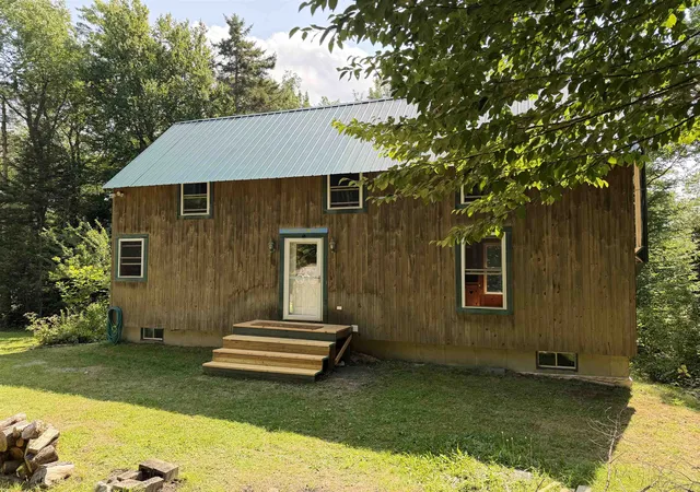 Photo 1 of Sale Pending at 390 Smith Dr, Readsboro, VT 05350 | MLS# 5105070 | Listing updated on 2026-10-04
