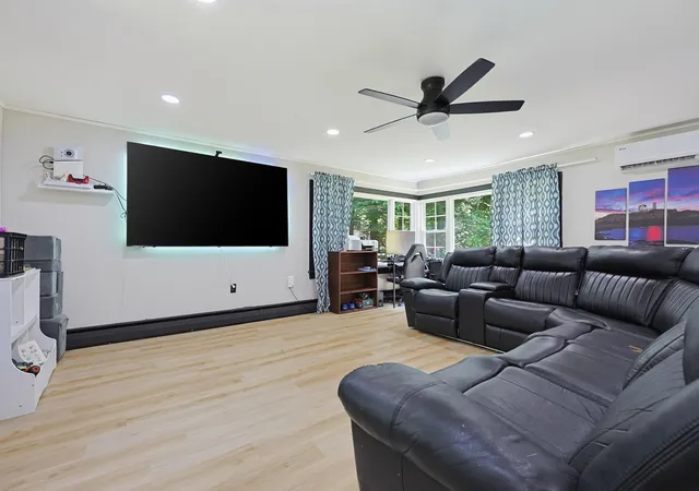 2nd image of 88 Back Ashuelot Rd, Winchester, NH 03470 | MLS# 5105078