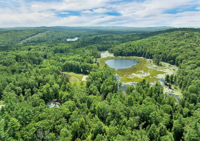3rd image of 661 Deer Meadow Rd, Webster, NH 03303 | MLS# 5105083