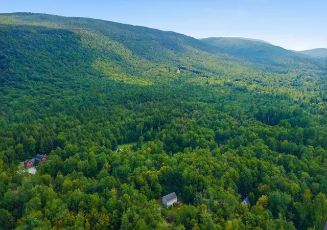 Photo 2 of Single family home for sale at 1180 North Rd, East Arlington, VT 05252 | MLS# 5105091 | Listing updated on 2026-09-17