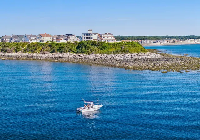 2nd image of 49 Dumas Ave, Hampton, NH 03842 | MLS# 5105097