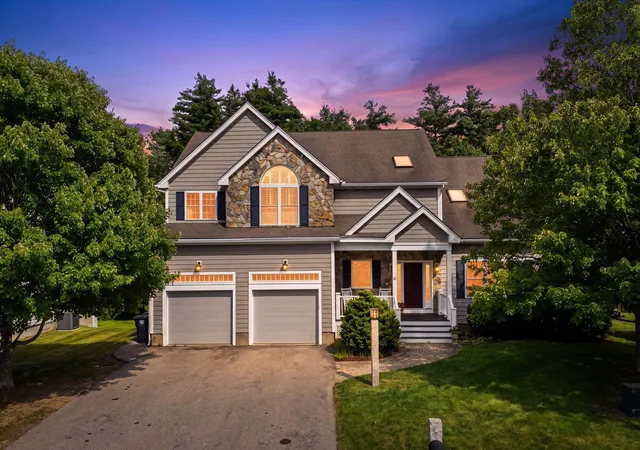 Photo 1 of Sale Pending at 21 Daylily Dr, Nashua, NH 03062 | MLS# 5105144 | Listing updated on 2026-08-31