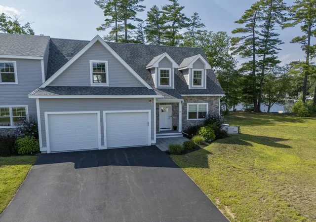 5th image of 35 Kibrel Ct, Sandown, NH 03873 | MLS# 5105149