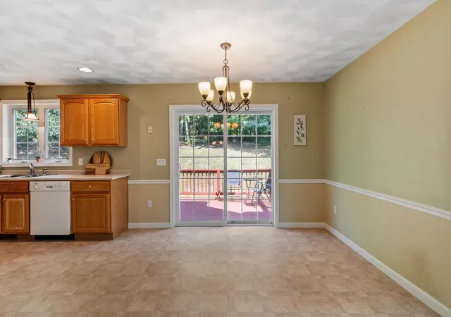 Photo 4 of Single family home for sale at 13 Dr Ln, Sandown, NH 03873 | MLS# 5105156 | Listing updated on 2026-09-18