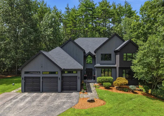Photo 1 of Sale Pending at 5 Cummings Ln, Hollis, NH 03049 | MLS# 5105157 | Listing updated on 2026-08-24