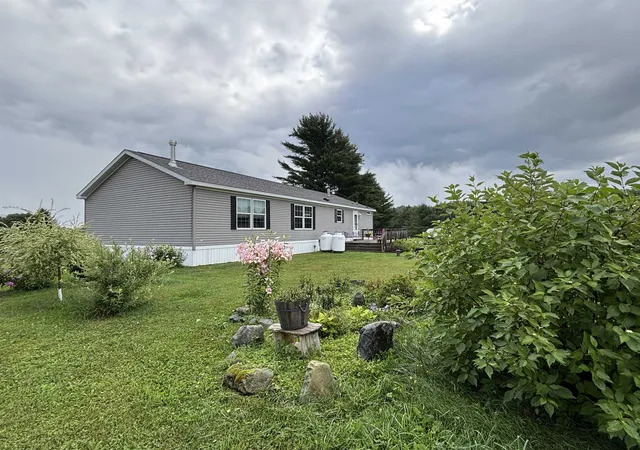 Photo 1 of Single family home for sale at 630 Denton Hl, Craftsbury, VT 05826 | MLS# 5105188 | Listing updated on 2026-09-16