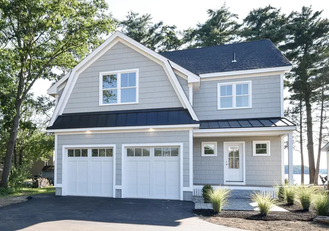 1st image of 5 Mccooey Dr, Dover, NH 03820 | MLS# 5105197