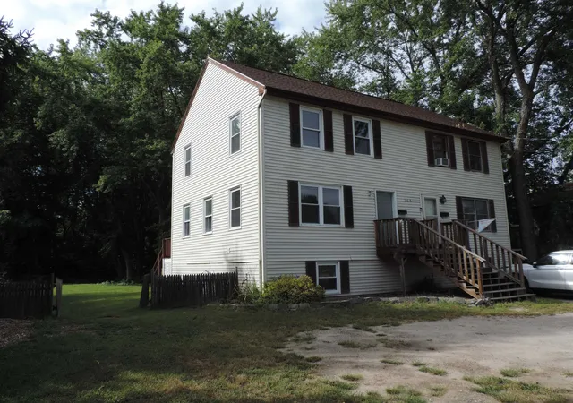 Photo 3 of Condo for sale at 1165 E Broadway St #L, Derry, NH 03038 | MLS# 5105207 | Listing updated on 2026-09-12