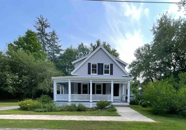 2nd image of 43 Ashuelot St, Swanzey, NH 03446 | MLS# 5105210