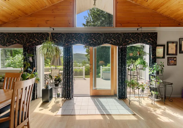 Photo 3 of Single family home for sale at 130 Sunset Cir, Milton, VT 05468 | MLS# 5105211 | Listing updated on 2026-08-15