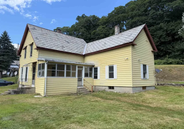 1st image of 109 Northfield Rd, Hinsdale, NH 03451 | MLS# 5105214