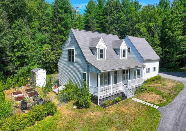 Photo 3 of Single family home for sale at 79 Quarterhorse Dr, Bridgton, ME 04009 | MLS# 5105216 | Listing updated on 2026-08-15